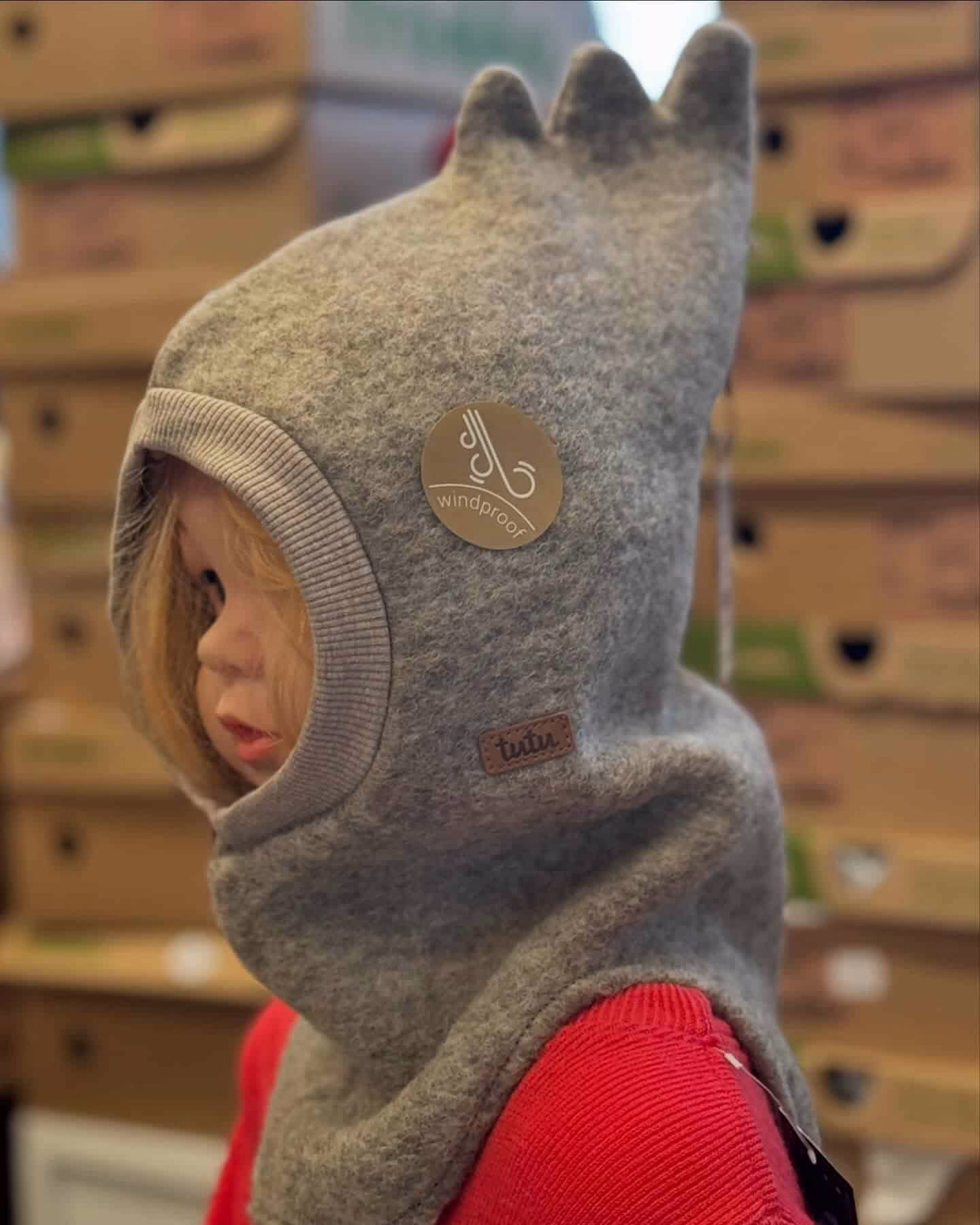 Cagula copii 100 % lana naturala dinozaur