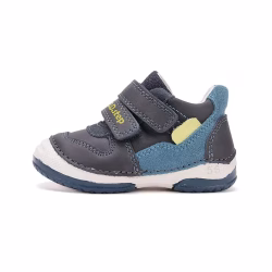 Pantofi pentru primii pași din piele naturală, DDSTEP, pentru băieți, confortabili și durabili.